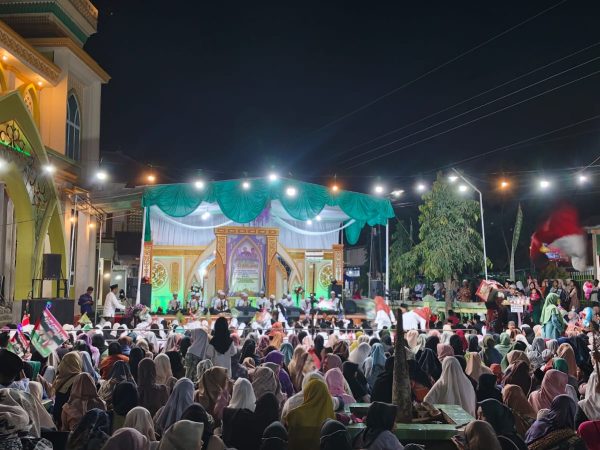 MIKADA BERSHOLAWAT, MAHASISWA KKN IKUT BERPARTISIPASI